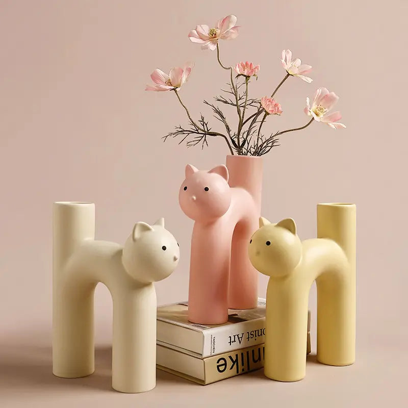 Cat Head Tube Vase - A Quirky Addition to Your Home Decor